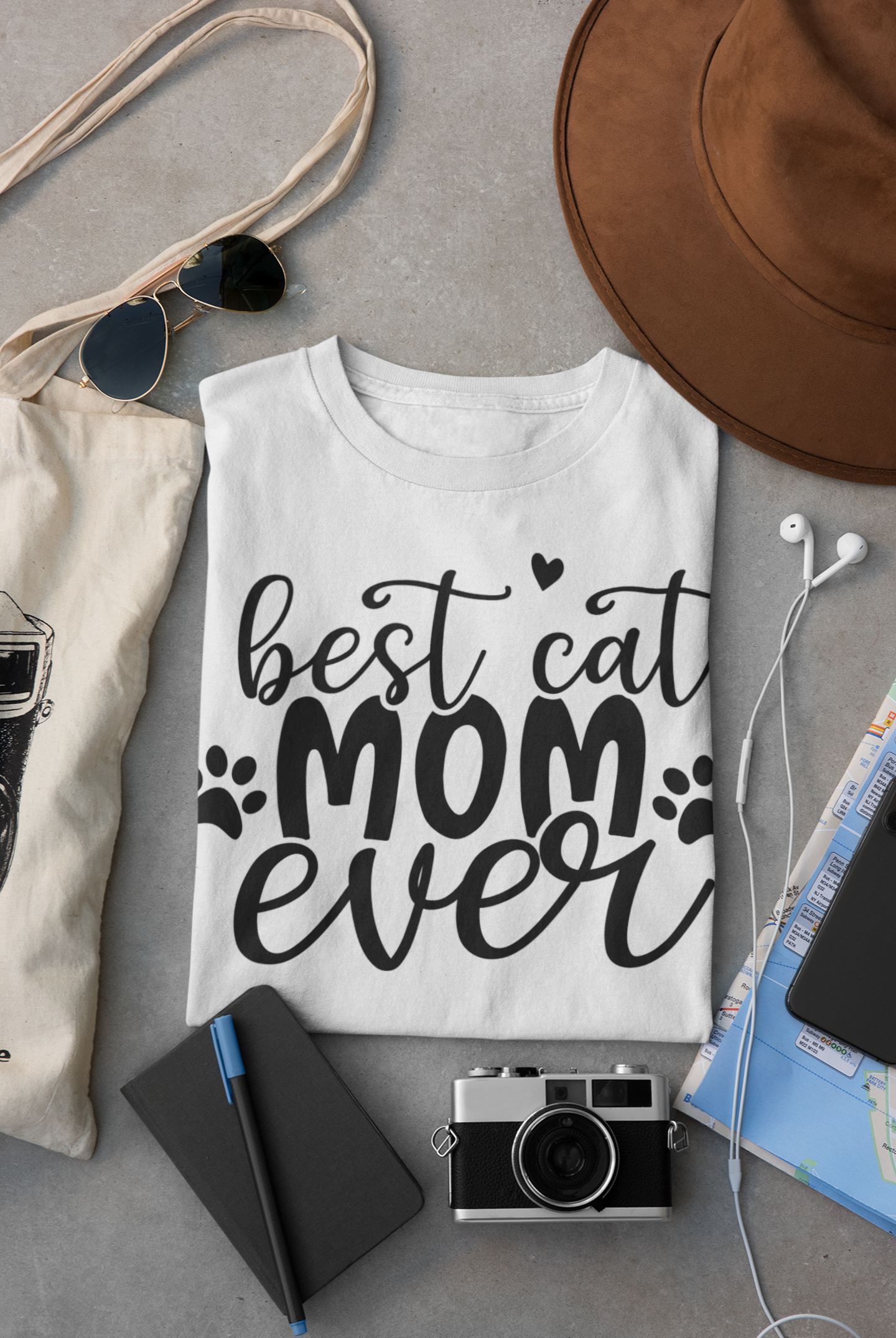 Best Cat Mom Ever | Feline-Fine Tee for Proud Cat Moms | Cat Lovers Tshirt For Women